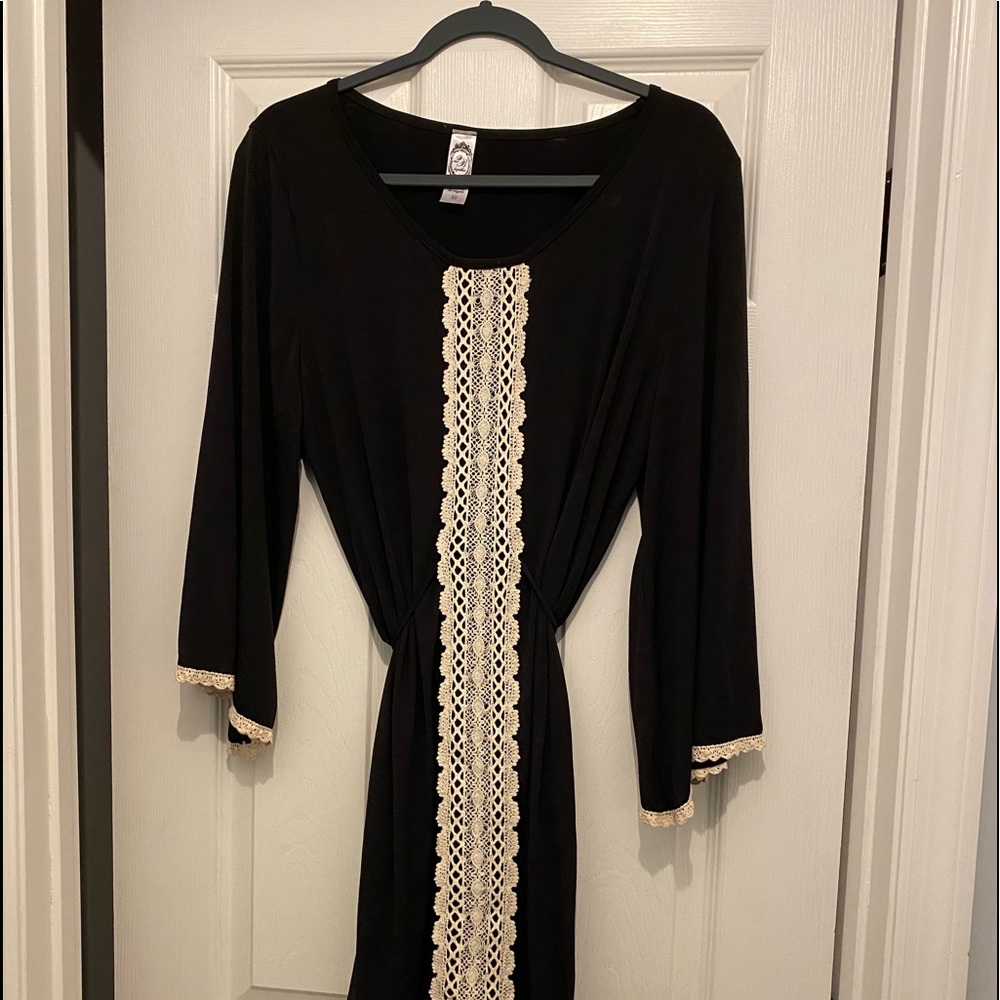 Black and Tan dress